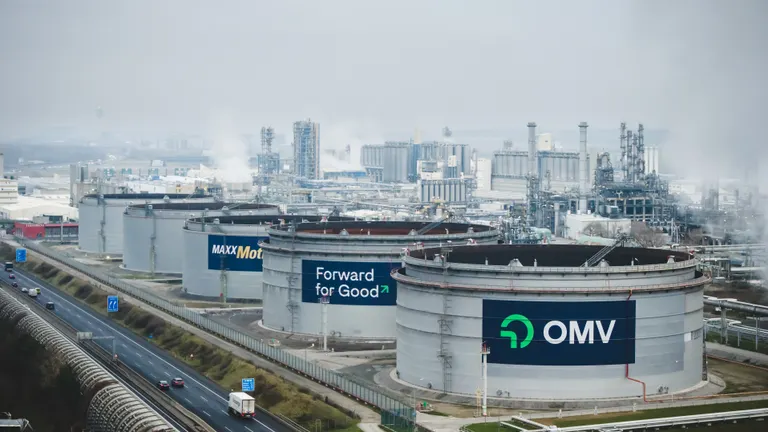 Refinery Schwechat by day