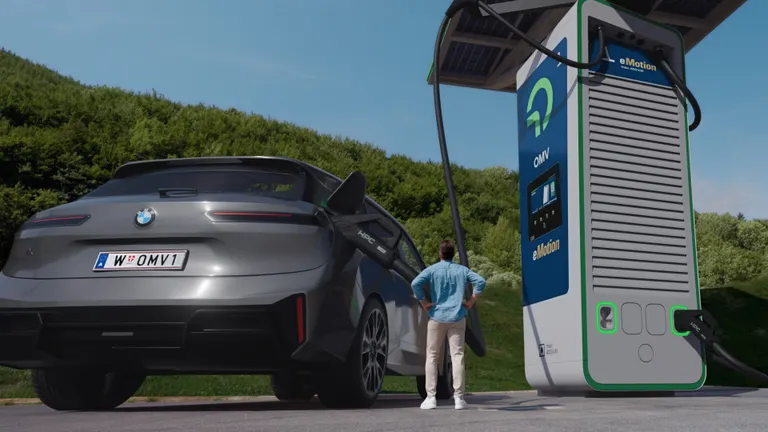Auto und großer Charger